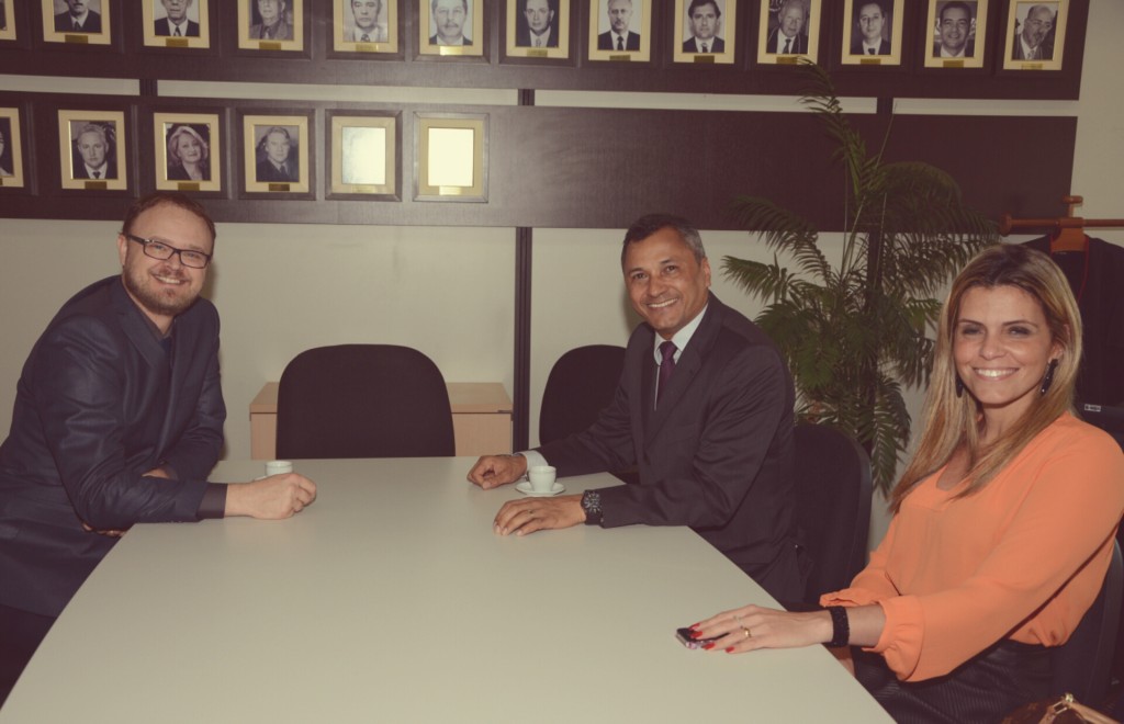 Procurador-Geral do MPC-PR Michael Richard Reiner, Conselheiro do CNMP Sérgio Ricardo de Souza e a Promotora de Justiça Luciana Chamoun (Membro Auxiliar do CNMP)