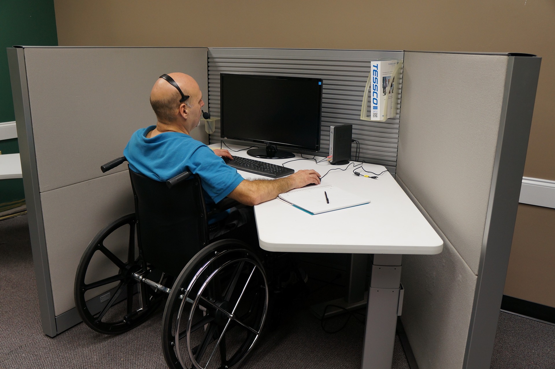 Leia mais sobre o artigo TCE-PR determina que a SEJUF adote medidas para oportunizar a abertura de vagas para pessoas com deficiência