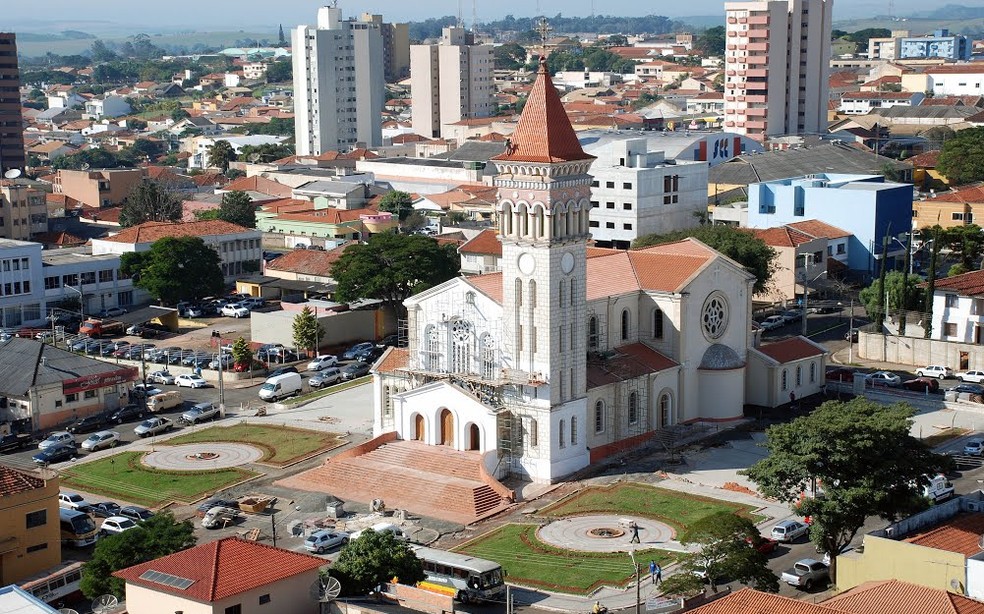 Leia mais sobre o artigo É vedado o pagamento de função gratificada para servidor ocupante de cargo exclusivamente comissionado