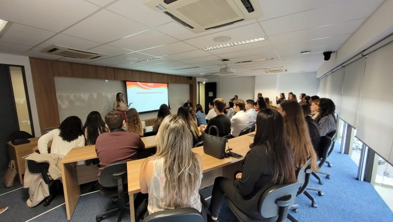 Leia mais sobre o artigo MPC-PR promove capacitação para estudantes de Direito da Univel