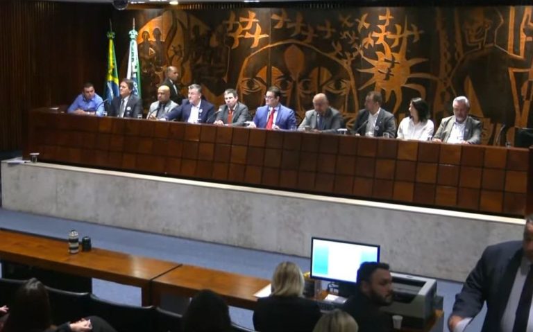 Leia mais sobre o artigo MPC-PR e AFISCOPR firmam parceria para fortalecer Fiscos municipais e combater a sonegação no Paraná