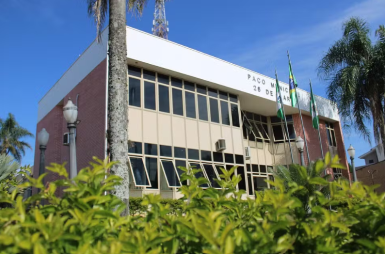 Após denúncia, MPC-PR apura indícios de irregularidades na contratação de médicos terceirizados pelo Município de Reserva