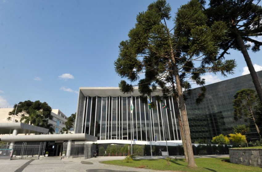 Leia mais sobre o artigo Consulta esclarece aplicação das regras de aposentadoria previstas na Emenda Constitucional nº 103/2019