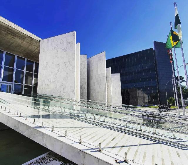 Prejulgado do TCE-PR esclarece critérios de verificação das situações de ascensão funcional no exame de atos de inativação